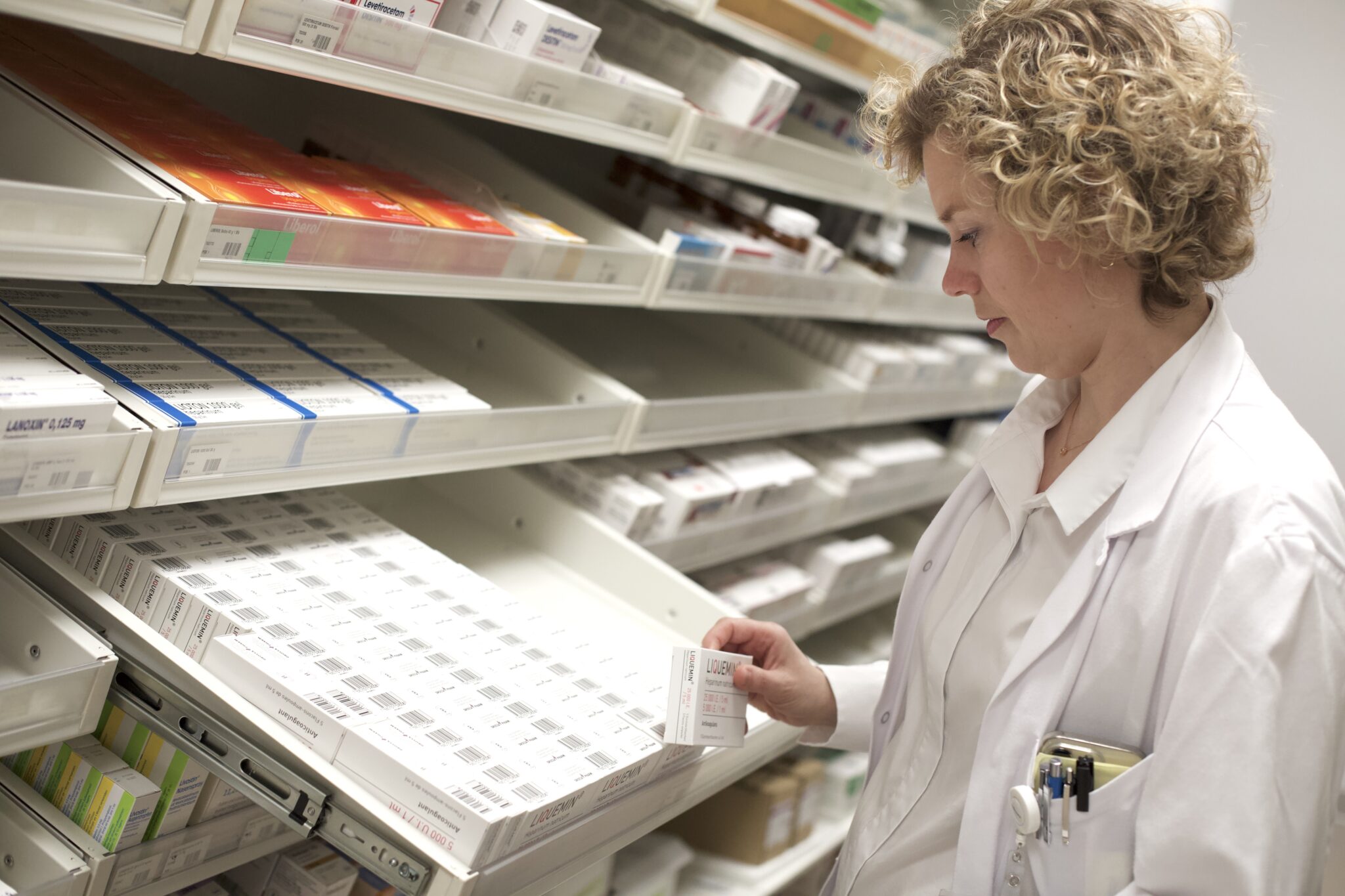 Spital Limmattal, Spitalapothekerin, Spitalapotheke, Medikamentenengpässe, Medikamentenmangel