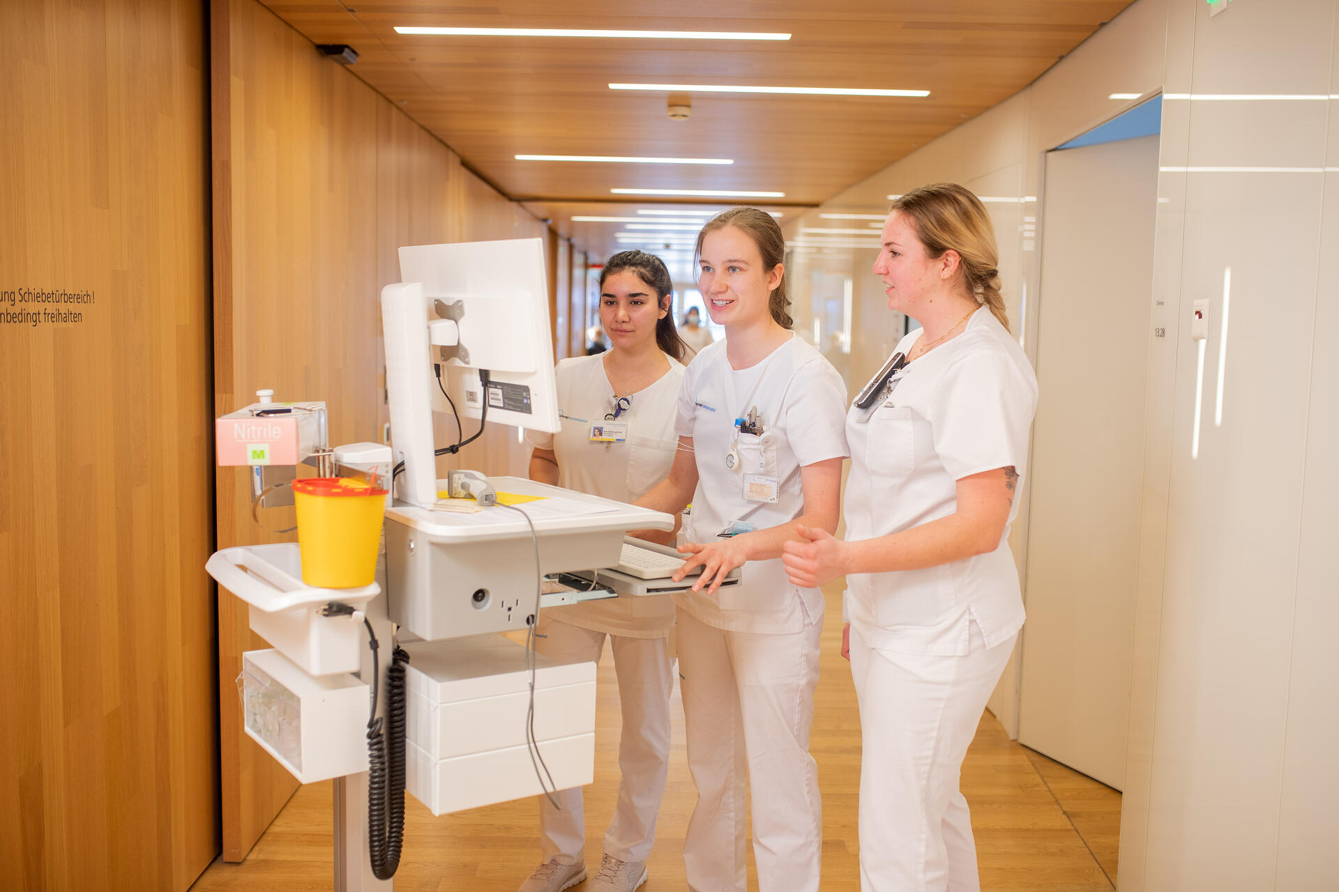 Pflegende bei der Arbeit, Luzerner Kantonsspital LUKS