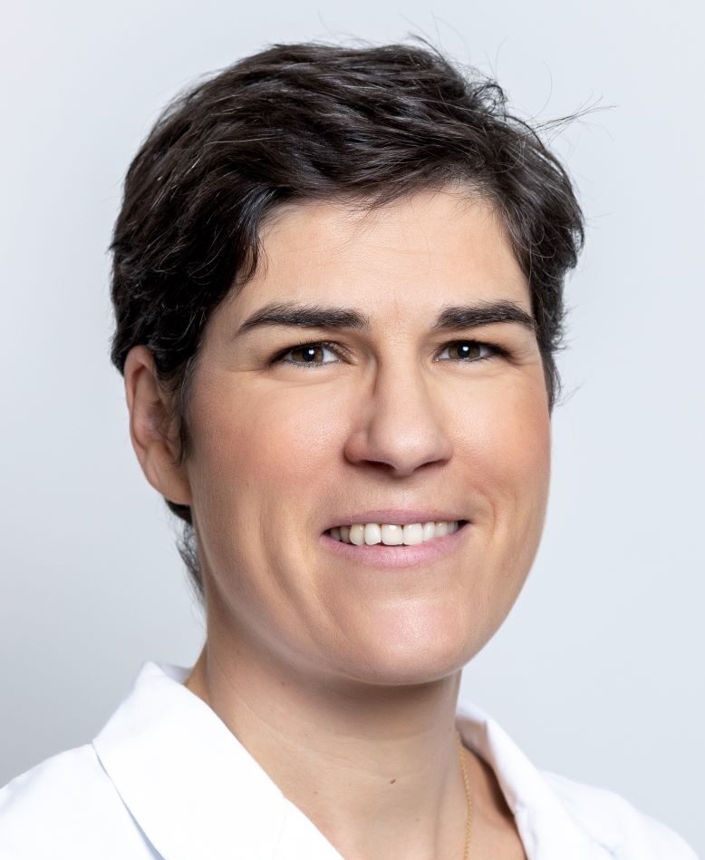 Competence Dr. med.  Camille  Farache